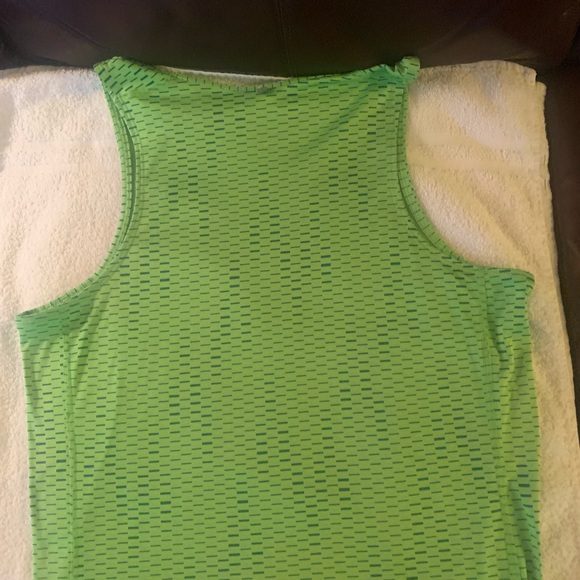 Nike Tank - Picture 7 of 10